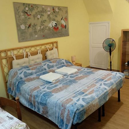 Luisa Rooms 2 - Apartment In The Heart Of ヴェルナッツァ エクステリア 写真