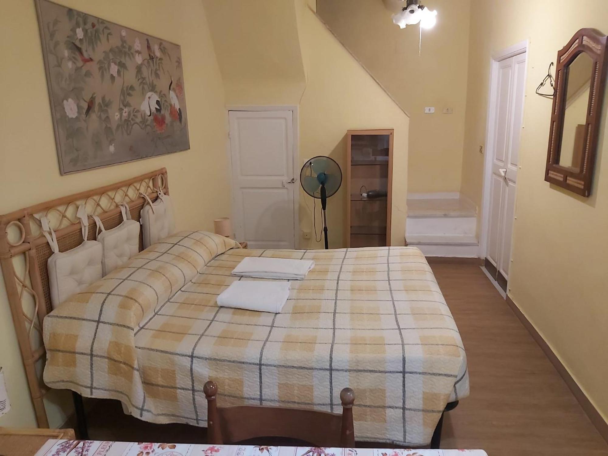 Luisa Rooms 2 - Apartment In The Heart Of ヴェルナッツァ エクステリア 写真